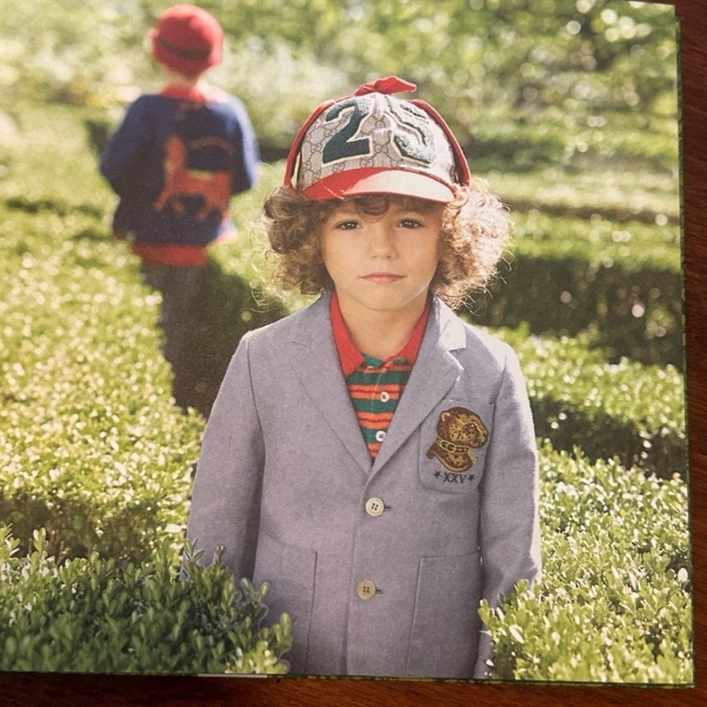 Gucci Children’s Spring / Summer 2017 Catalog / Coffee Table Book. NEW - Picture 5 of 9